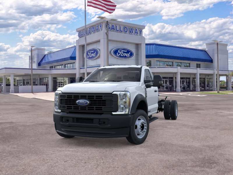New 2026 Ford F550 4x4 Regular Cab Super Duty image 2