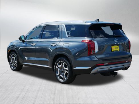 Used 2023 Hyundai Palisade Limited AWD/4WD image 5