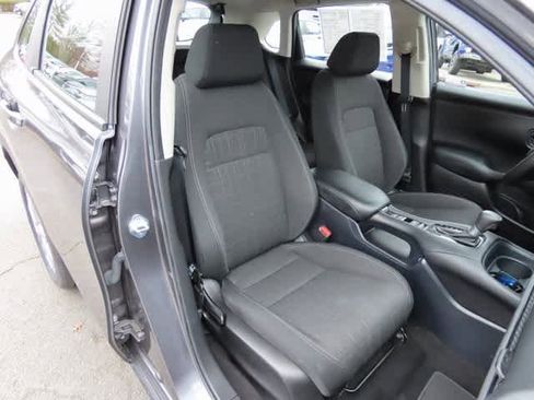 Certified 2023 Honda HR-V LX image 15