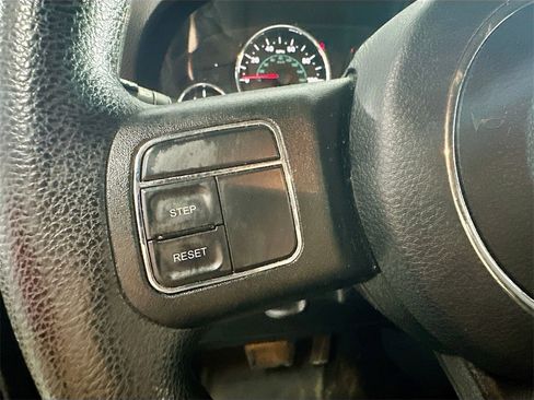 Used 2017 Jeep Wrangler Sport image 29