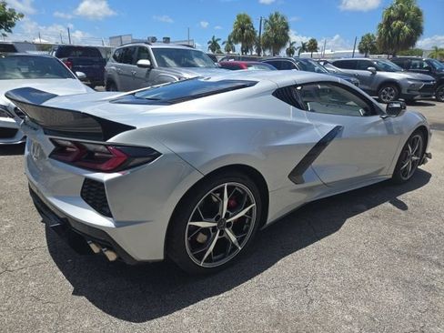Used 2020 Chevrolet Corvette Stingray Premium Cpe w/ 3LT Preferred Equipment Group RWD image 3