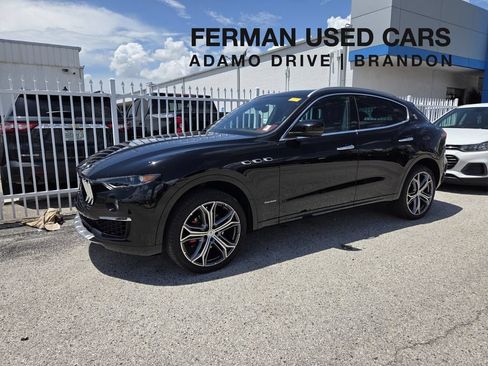 Used 2021 Maserati Levante GranLusso AWD/4WD image 1