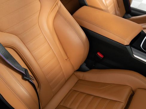 Used 2024 BMW M2 RWD image 12