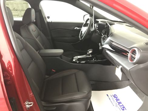 New 2026 Chevrolet Trax RS image 19