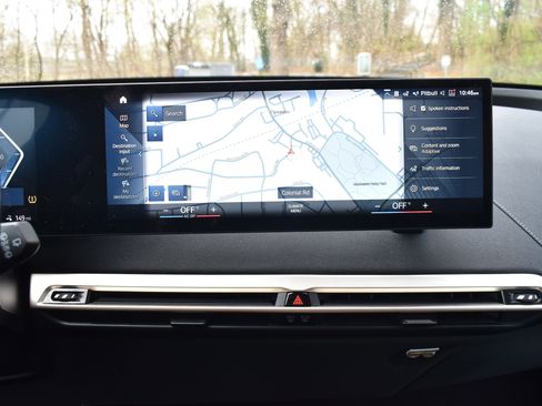 Used 2022 BMW iX xDrive50 w/ Premium Package image 38