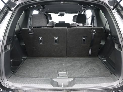 Certified 2025 Honda Pilot Sport image 29