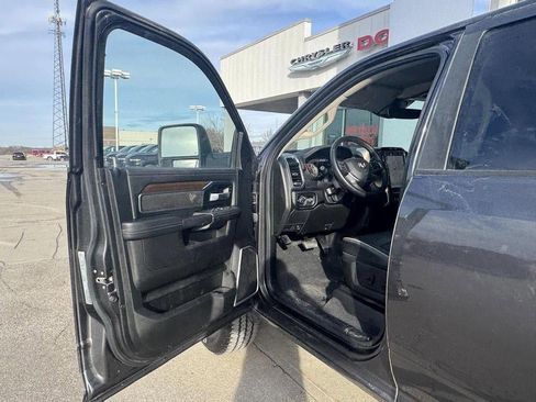 Used 2024 RAM 2500 Laramie w/ Safety Group image 7