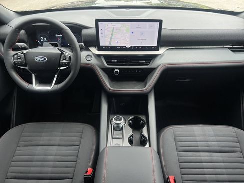 New 2026 Ford Explorer ST-Line w/ ST-Line Street Pack AWD/4WD image 2