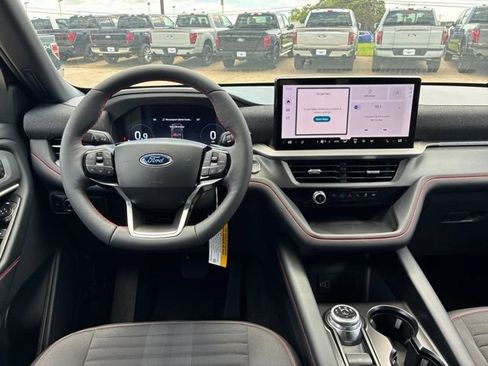 New 2026 Ford Explorer ST-Line w/ ST-Line Street Pack AWD/4WD image 22
