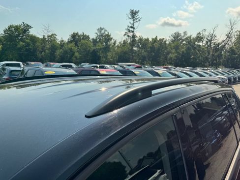 Used 2020 Volkswagen Tiguan S FWD image 12