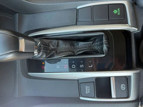 Used 2017 Honda Civic Touring image 20