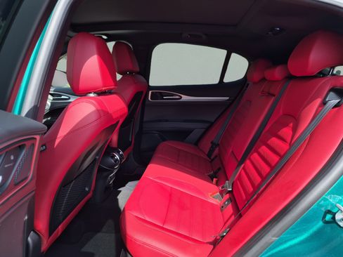 New 2026 Alfa Romeo Stelvio Sprint AWD/4WD image 40