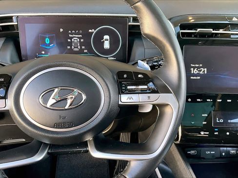 Used 2023 Hyundai Tucson Limited FWD image 24