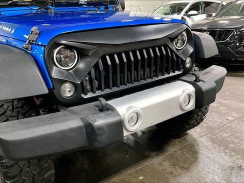 Used 2016 Jeep Wrangler Sport AWD/4WD image 23