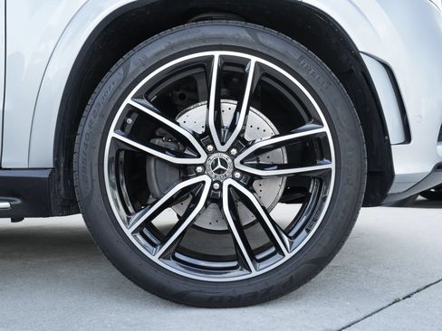 Used 2023 Mercedes-Benz GLS 450 4MATIC image 29