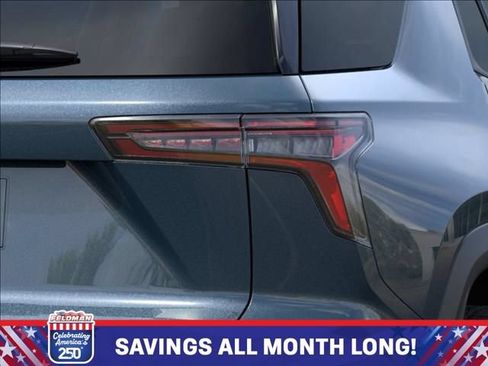 New 2026 Chevrolet Equinox LT w/ Convenience Package II FWD image 11