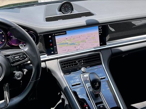 Certified 2022 Porsche Panamera GTS AWD/4WD image 10