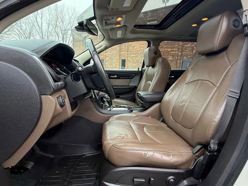 Used 2015 GMC Acadia SLT w/ Open Road Package image 2