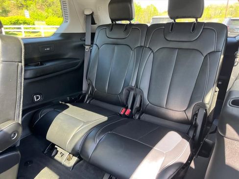 Used 2023 Jeep Grand Cherokee L Limited w/ Luxury Tech Group II image 29