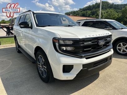 Used 2025 Ford Expedition Active