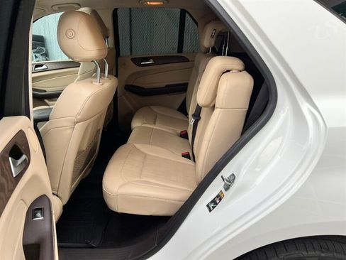 Used 2019 Mercedes-Benz GLE 400 4MATIC w/ Premium 1 Package image 22