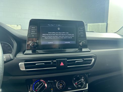 Certified 2022 Kia Seltos LX image 22