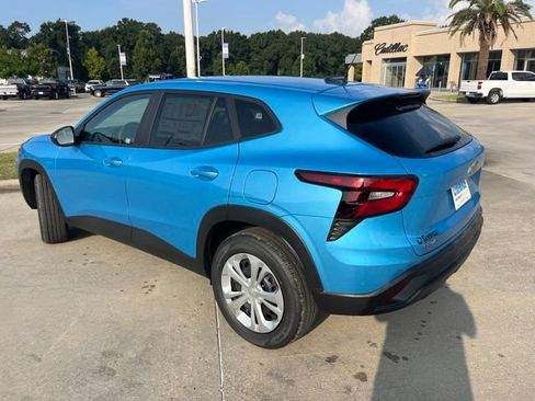 New 2026 Chevrolet Trax LS FWD image 4