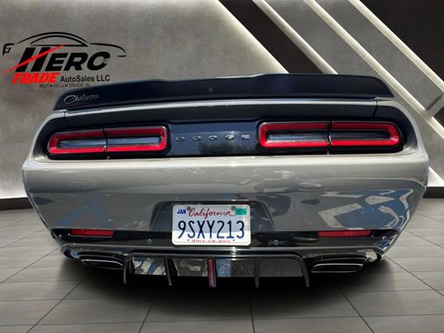 Used 2023 Dodge Challenger R/T w/ Blacktop Package RWD image 31