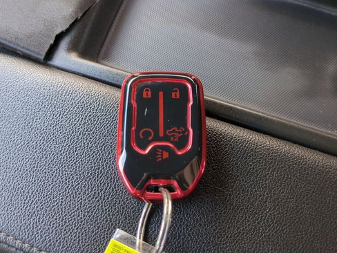 Used 2019 Chevrolet Silverado 1500 RST w/ All-Star Edition image 27