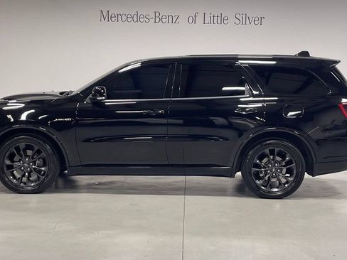 Used 2022 Dodge Durango R/T w/ Blacktop Package AWD/4WD image 2