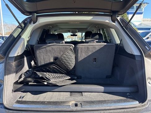Used 2019 Audi Q7 3.0T Prestige image 15