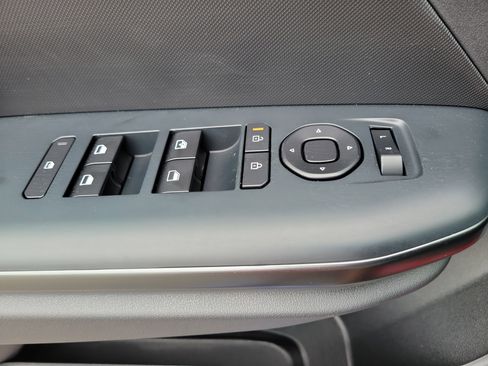 New 2026 Kia K4 FWD image 20