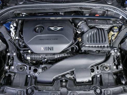 Used 2019 MINI Cooper Countryman S w/ Premium Package FWD image 30