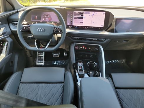 New 2026 Audi SQ5 Premium Plus AWD/4WD image 13