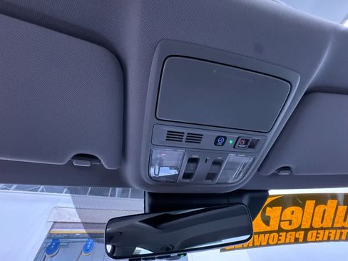 Used 2019 Honda Accord Touring image 33