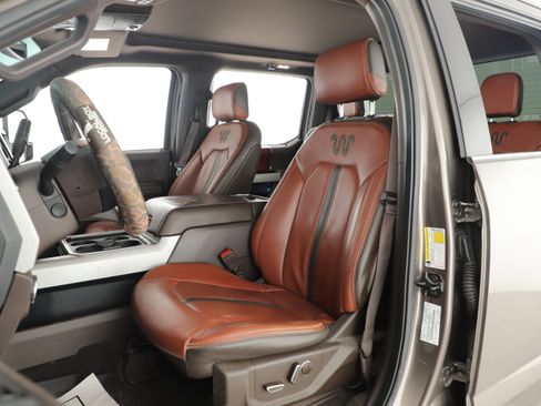 Used 2022 Ford F250 King Ranch w/ Chrome Package image 8