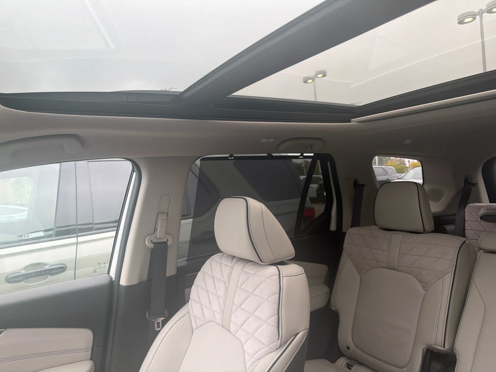 Certified 2026 Honda Pilot Elite image 3