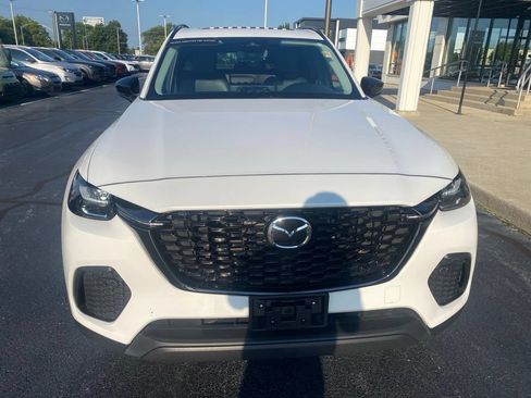 Certified 2025 MAZDA CX-70 3.3 Turbo w/ Preferred Package AWD/4WD image 3