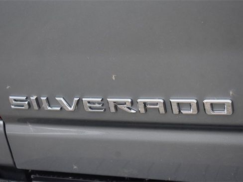 New 2026 Chevrolet Silverado 2500 Custom w/ Custom Value Package image 18