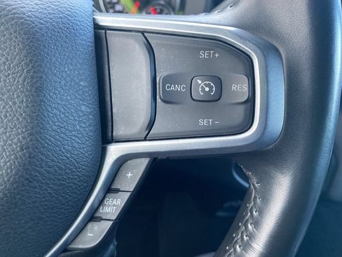 Used 2024 RAM 3500 Big Horn AWD/4WD image 12