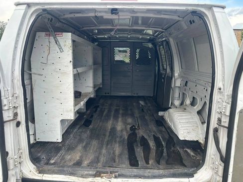 Used 2014 Ford E-250 and Econoline 250 w/ Power Group RWD image 17