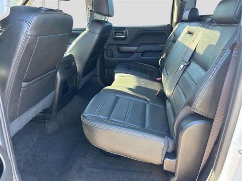 Used 2017 GMC Sierra 1500 Denali w/ Denali Ultimate Package image 6