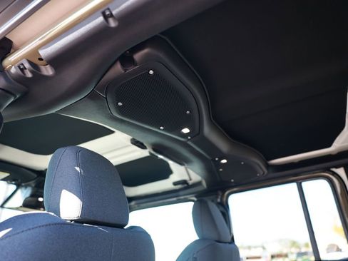 New 2026 Jeep Wrangler Sport S image 31