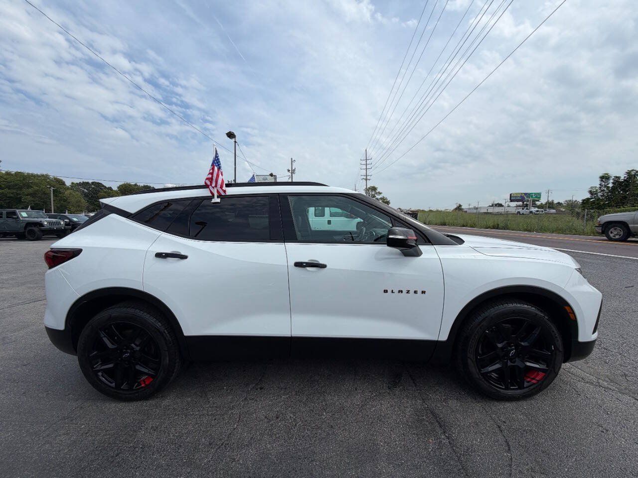 Used 2021 Chevrolet Blazer LT w/ Redline Edition AWD/4WD image 5
