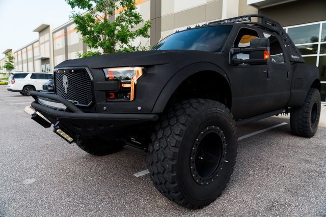 Used 2016 Ford F250 Platinum w/ Platinum Package AWD/4WD image 9