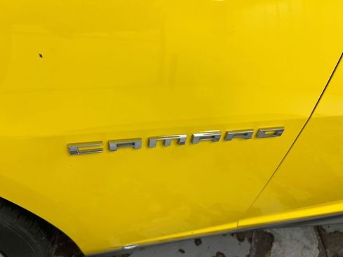 Used 2010 Chevrolet Camaro LT w/ LPO, Ground Effects Package RWD image 24