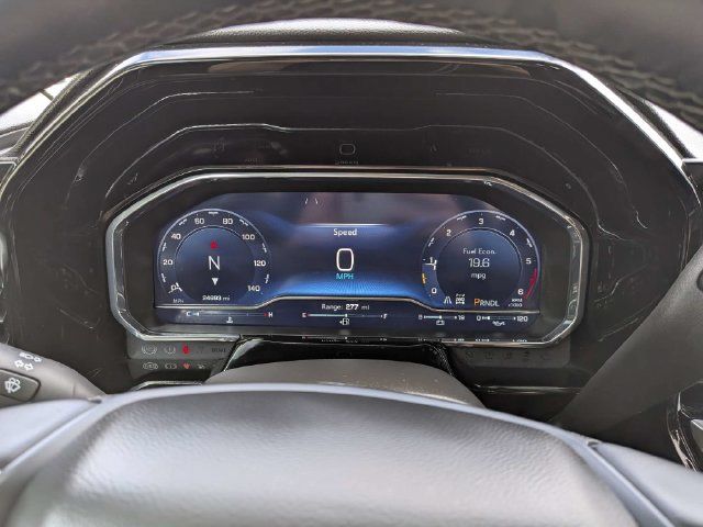 Used 2023 Chevrolet Silverado 1500 LT AWD/4WD image 27