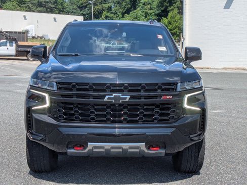 Certified 2023 Chevrolet Tahoe Z71 w/ Luxury Package AWD/4WD image 2