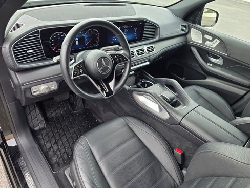 Used 2024 Mercedes-Benz GLE 350 4MATIC image 2
