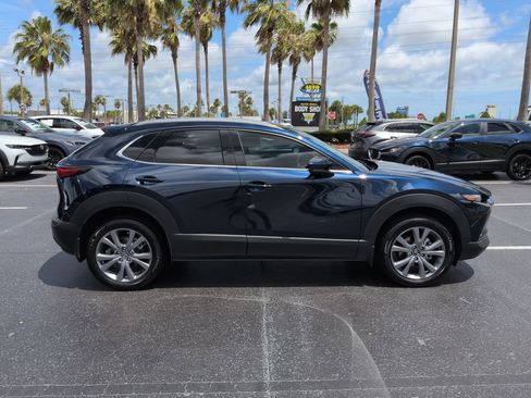 Used 2025 MAZDA CX-30 AWD 2.5 S w/ Premium Package image 3
